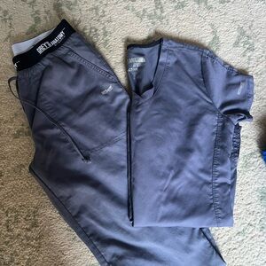Women’s Greys Anatomy Scrub Set